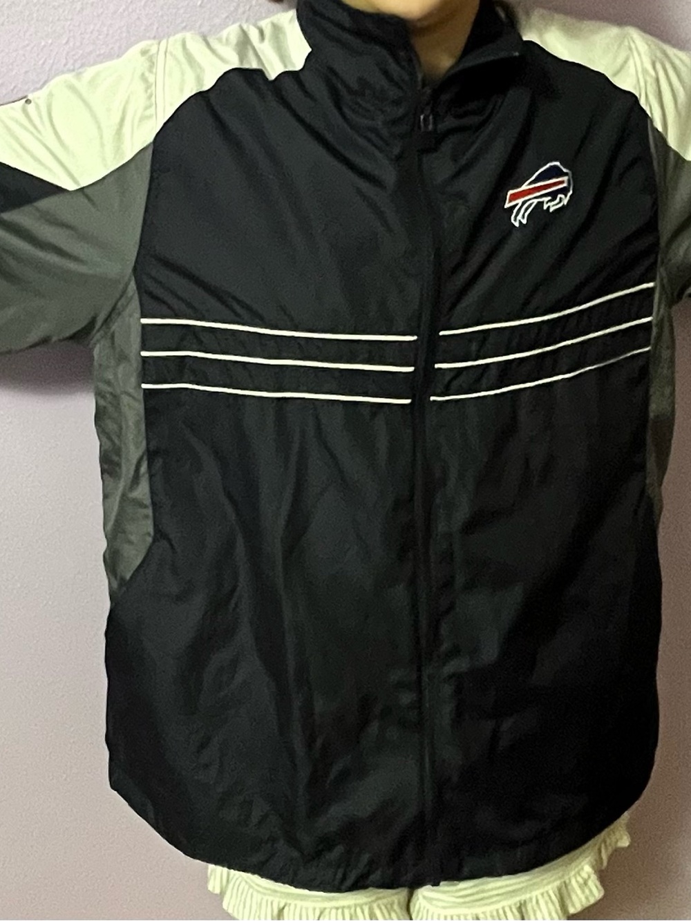 Reebok Black & Gray Men's Windbreaker Team Patch 90s football Buffalo Bills!